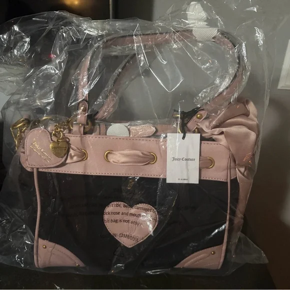 2025 Juicy Couture Black and Pink Women's Bag - Picture 2 of 2